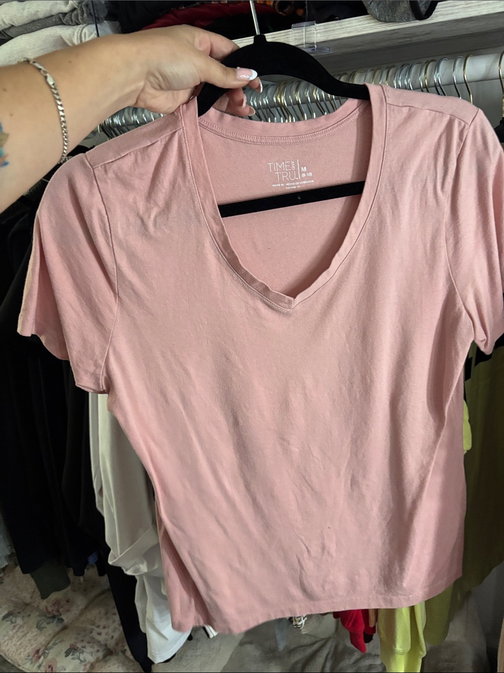 Time and Tru Light Pink V-Neck Short Sleeve Tee